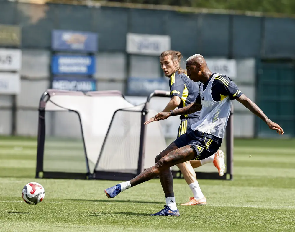 Fenerbahçe Yeni Sezon Hazırlıklarına Sabah Antrenmanıyla Devam Etti 1