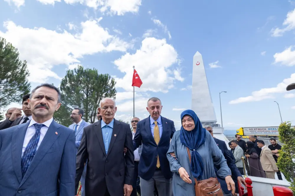 Diliskelesi Şehitlik Anıtı Törenle Açıldı 1 Diliskelesi Şehitlik Anıtı Törenle Açıldı 1