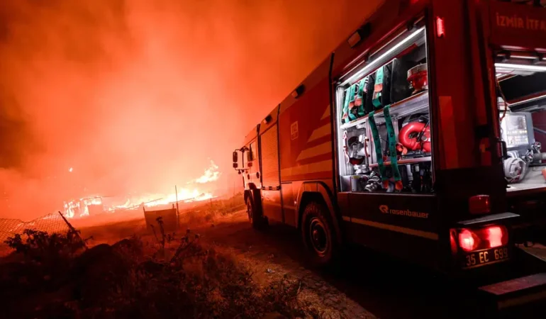 22 Günde 61 Orman Yangını! 4 Kişi Tutuklandı 6 izmir yangın itfaiye 4