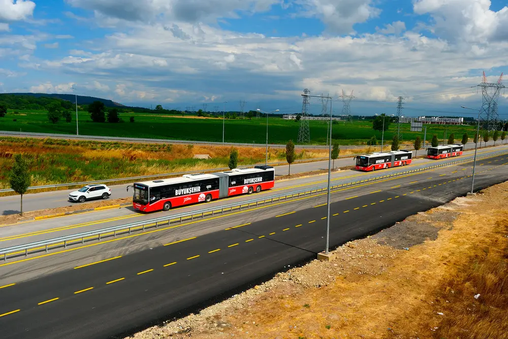 Sakarya Metrobüs Sefer Saatleri Ne Zaman? İşte İstasyonlar ve Saatler 2 Sakarya Metrobüs Sefer Saatleri Ne Zaman? İşte İstasyonlar ve Saatler 2