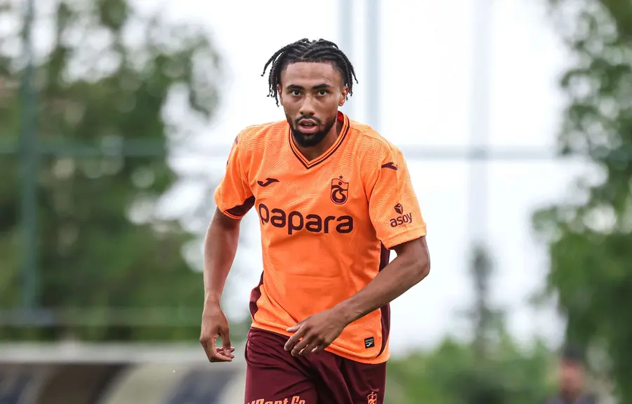 Trabzonspor'dan Zob Ahan Esfahan Karşısında Farklı Galibiyet 1 Trabzonspor'dan Zob Ahan Esfahan Karşısında Farklı Galibiyet 1