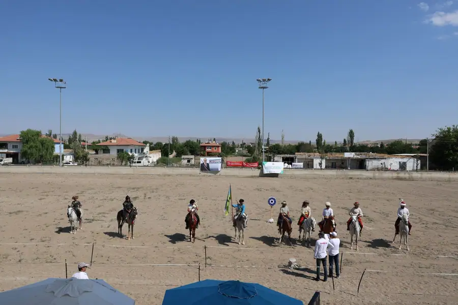 Kayseri, Atlı Okçuluk Türkiye Şampiyonası Çeyrek Finaline Ev Sahipliği Yaptı 1 Kayseri, Atlı Okçuluk Türkiye Şampiyonası Çeyrek Finaline Ev Sahipliği Yaptı 1