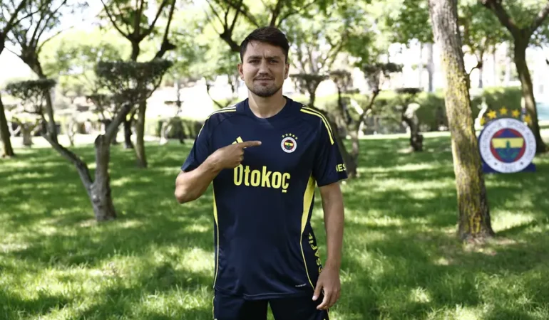 Cengiz Ünder İçin Çorum FK İddiası: Fenerbahçe ile Anlaşma Sağlandı 1 cengiz ünder fenerbahçe 2