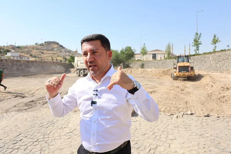 Başkan Arı: “Bu Şehrin Kaderinde Değişiklik Koşuşturmacası İçerisindeyiz” 1 Başkan Arı: “Bu Şehrin Kaderinde Değişiklik Koşuşturmacası İçerisindeyiz” 1