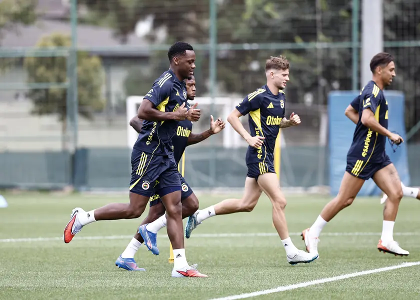 Fenerbahçe, Feyenoord Deplasmanı Hazırlıklarına Başladı 2 Fenerbahçe, Feyenoord Deplasmanı Hazırlıklarına Başladı 2