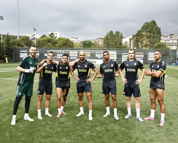 Fenerbahçe, Feyenoord Deplasmanı Hazırlıklarına Başladı 1