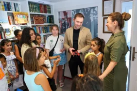 bodrum_belediyesi_belediyeden_çocuklara_sanat_dolu_yaz_kurslari (3)