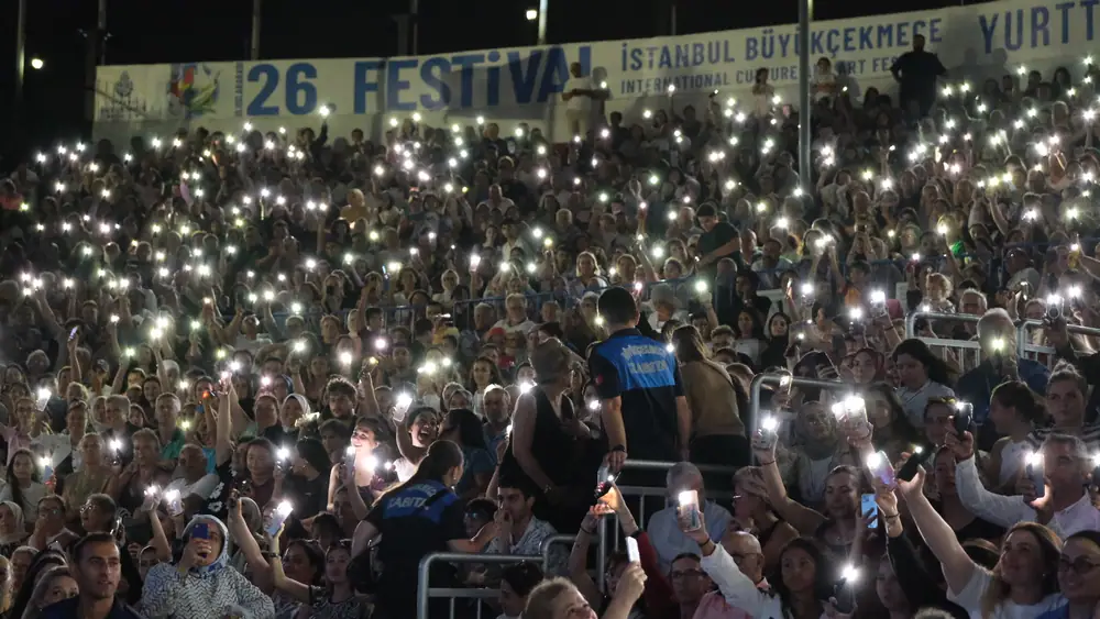 Melek Mosso, Uluslararası İstanbul Büyükçekmece Kültür ve Sanat Festivali'ne Damgasını Vurdu 1