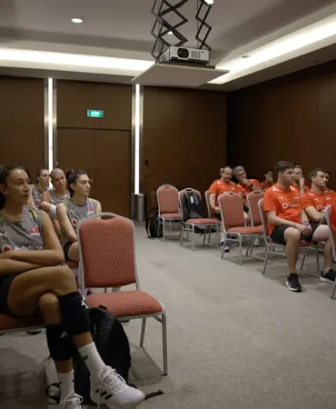 TVF Başkanı Üstündağ: "Linç Kampanyası Kabul Edilemez" 18 voleybol (2)