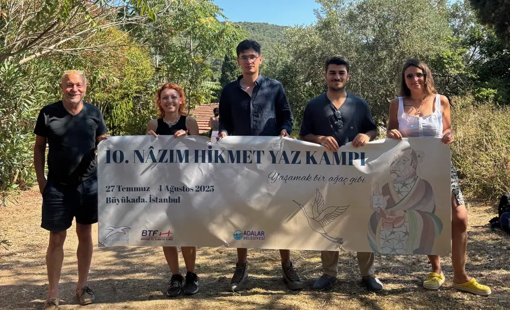 10. Nâzım Hikmet Yaz Kampı Tamamlandı: Gençler Büyükada’da Bir Araya Geldi 1 10. Nâzım Hikmet Yaz Kampı Tamamlandı: Gençler Büyükada’da Bir Araya Geldi 1