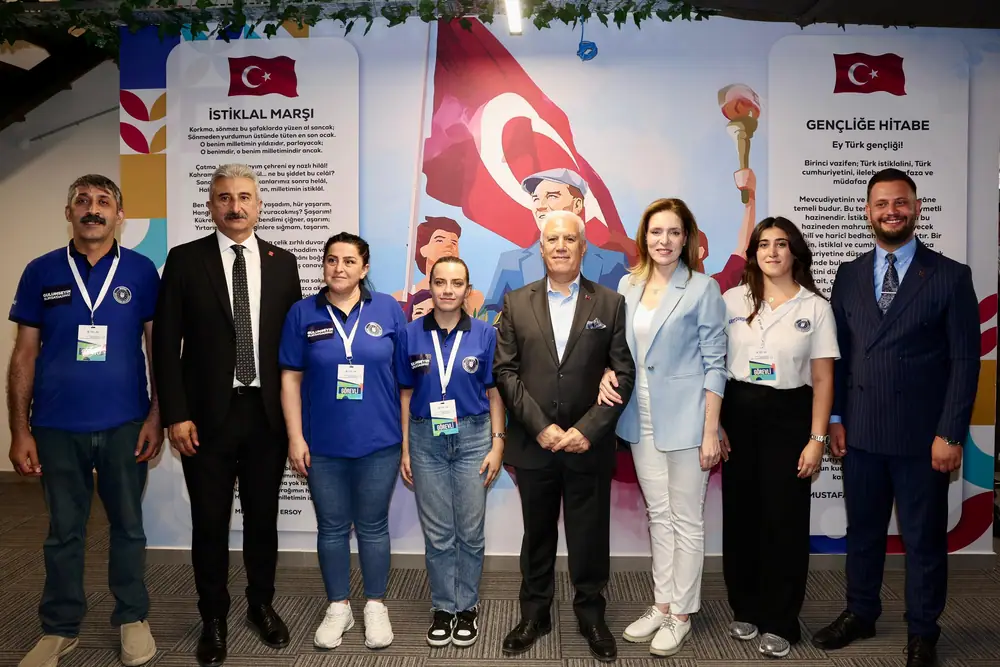 Gemlik’te Gençlik Merkezi Açıldı 2 Gemlik’te Gençlik Merkezi Açıldı 2