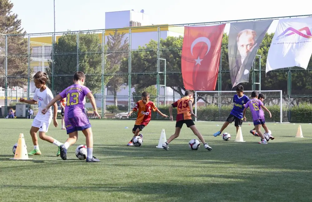 Mersin’de Ücretsiz Futbol Kursları 1