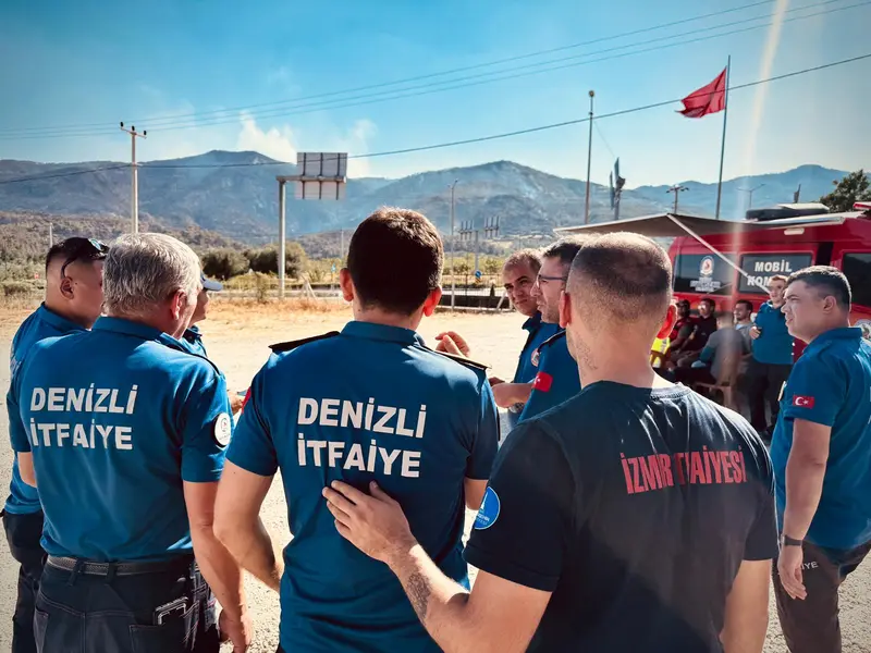 Denizli’deki Orman Yangını Kontrol Altına Alındı 2 Denizli’deki Orman Yangını Kontrol Altına Alındı 2