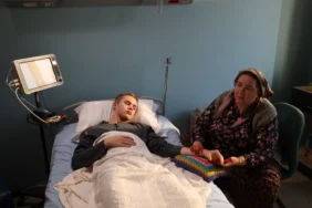 1756983918_LeonKemstach_Hu__lyaDuyar