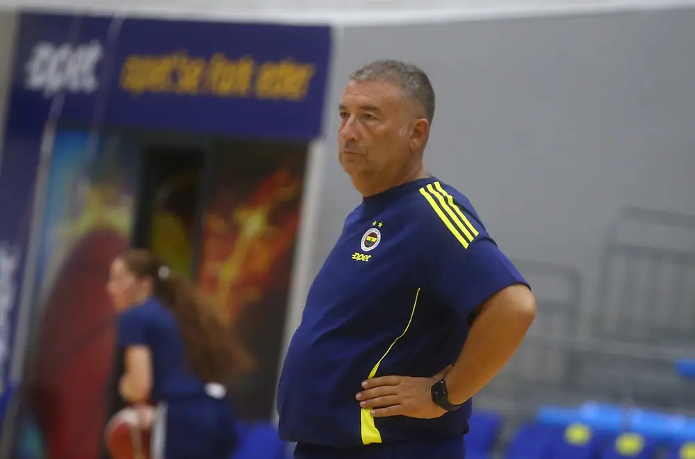 Fenerbahçe Opet Kadın Basketbol Takımı Yeni Sezon Hazırlıklarına Başladı 1 Fenerbahçe Opet Kadın Basketbol Takımı Yeni Sezon Hazırlıklarına Başladı 1