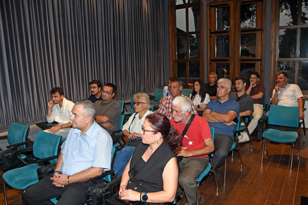 Osmangazi'de "Girişimci Kafası" Söyleşisi 1 Osmangazi'de "Girişimci Kafası" Söyleşisi 1
