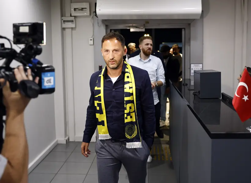 Tedesco İstanbul'a Geldi, Fenerbahçe Tesislerini Gezdi 1 Tedesco İstanbul'a Geldi, Fenerbahçe Tesislerini Gezdi 1