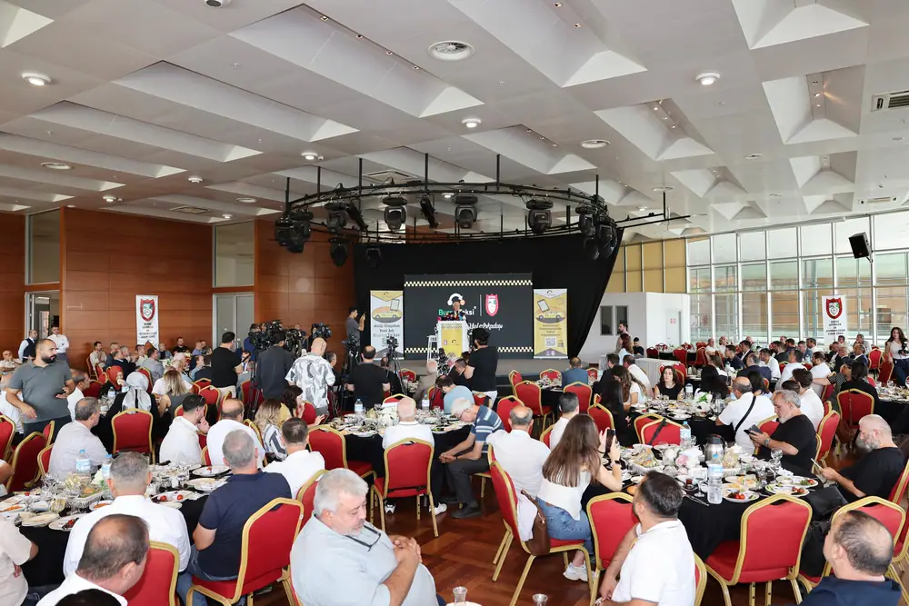 Yerli Yazılımlı 'Bursa Taksi' Yollarda 1 Yerli Yazılımlı 'Bursa Taksi' Yollarda 1