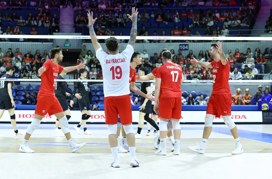 Türkiye Japonya'yı 3-0 Mağlup Etti 2