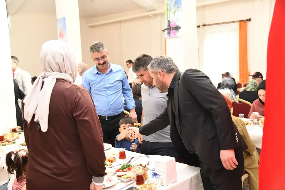Pursaklar'da Gaziler Günü Kahvaltısı Düzenlendi 1 Pursaklar'da Gaziler Günü Kahvaltısı Düzenlendi 1