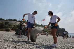 Deniz gönüllüleri kıyı temizliğinde buluşacak (1)