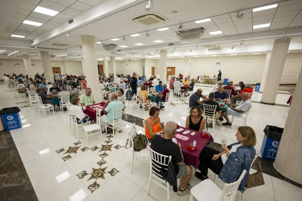Uluslararası Mersin Briç Festivali Sona Erdi 1 Uluslararası Mersin Briç Festivali Sona Erdi 1