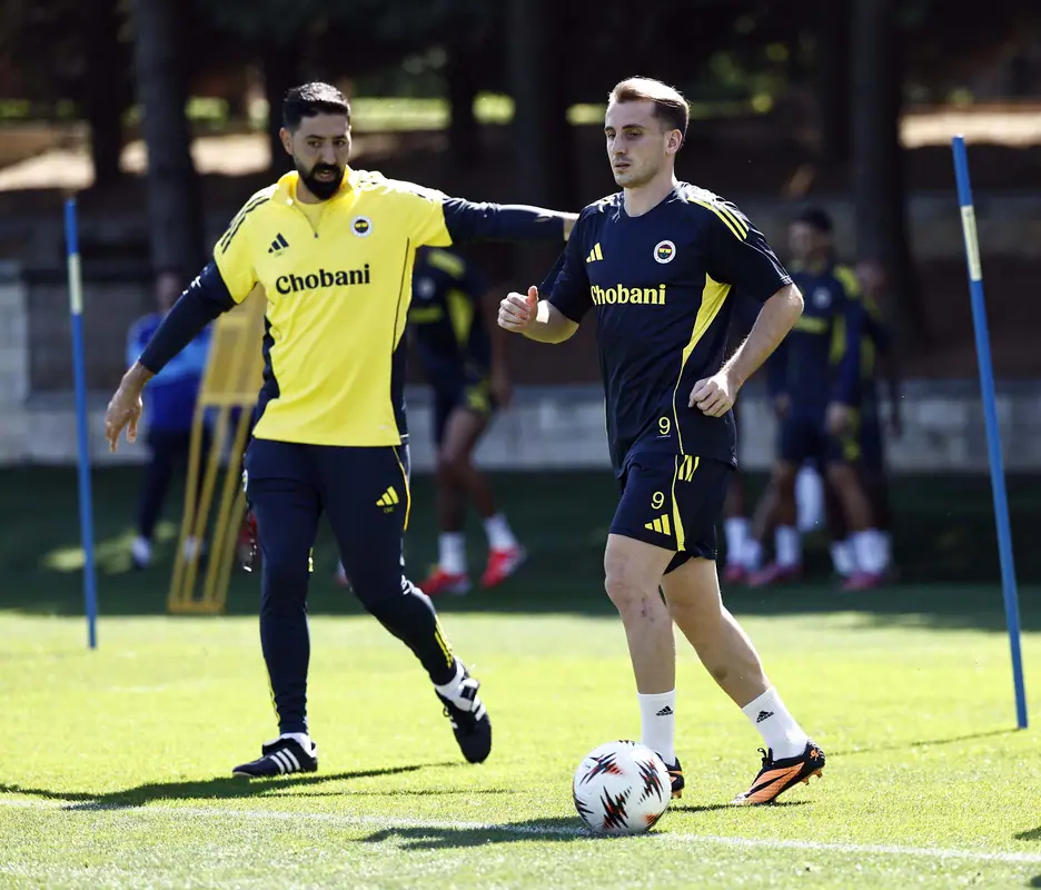 Fenerbahçe, UEFA Avrupa Ligi'nde Dinamo Zagreb deplasmanında 2 Fenerbahçe, UEFA Avrupa Ligi'nde Dinamo Zagreb deplasmanında 2