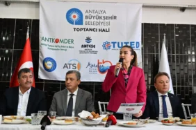 Başkan Vekili Özdemir Antalya Toptancı Hali’nde (1)