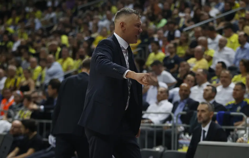 Fenerbahçe Beko, EuroLeague’e Galibiyetle Başladı 4 Fenerbahçe Beko, EuroLeague’e Galibiyetle Başladı 4