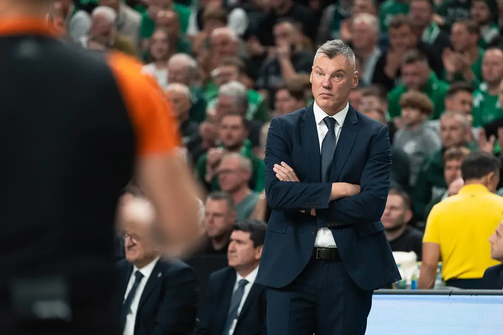 Fenerbahçe Beko Litvanya'da Yenildi 3 Fenerbahçe Beko Litvanya'da Yenildi 3