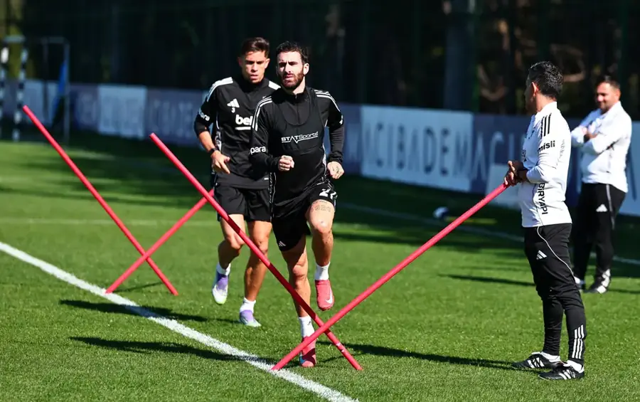 Beşiktaş, Gençlerbirliği Maçı Hazırlıklarına Devam Ediyor! Maç Ne Zaman, Saat Kaçta? 2 Beşiktaş, Gençlerbirliği Maçı Hazırlıklarına Devam Ediyor! Maç Ne Zaman, Saat Kaçta? 2