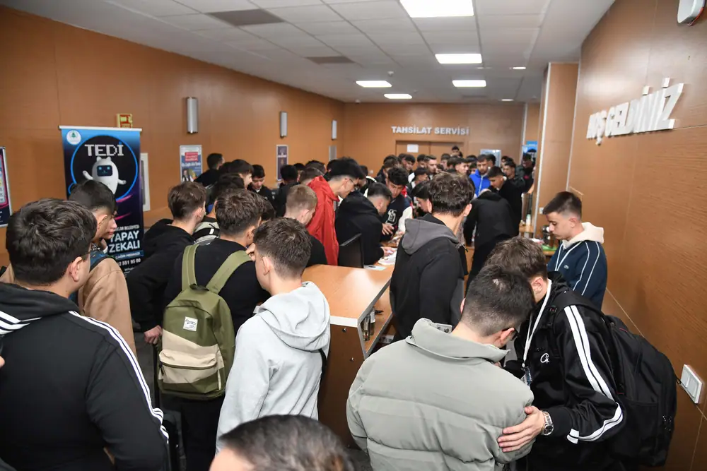Pursaklar'da Gençlerin Kamp Heyecanı Başladı 1 Pursaklar'da Gençlerin Kamp Heyecanı Başladı 1