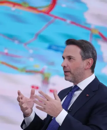 Bakan Bayraktar: "Nadir Toprak Elementlerinin ABD’ye Satışı Söz Konusu Değil" 10 alparslan bayraktar