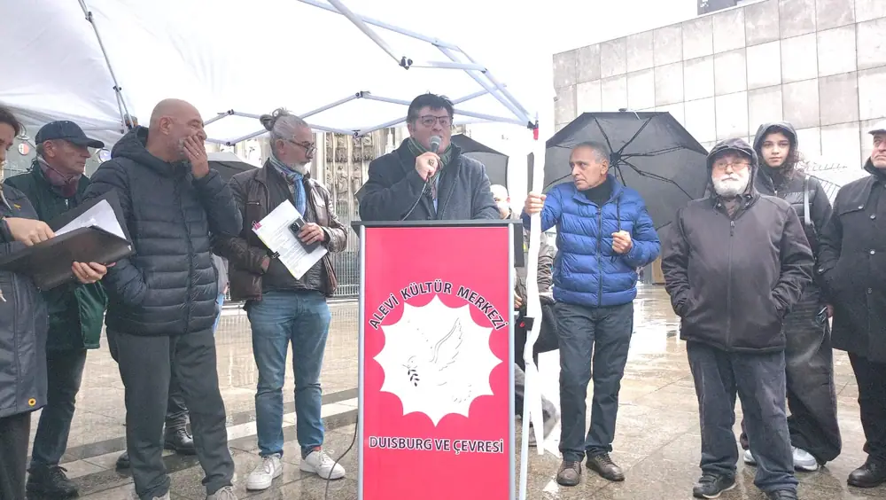 Köln'de Tele1 ve Merdan Yanardağ'a Destek Eylemi 1 Köln'de Tele1 ve Merdan Yanardağ'a Destek Eylemi 1