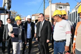 Fatih Mahallesi Dönüşüyor Başkan Besim Dutlulu Vatandaşlarla Buluştu (3)