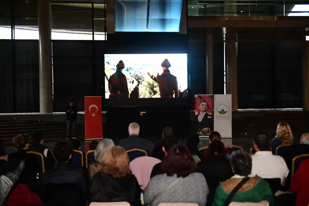 Panorama 1326'da 'Atatürk 2' Filmi Gösterimi 1 Panorama 1326'da 'Atatürk 2' Filmi Gösterimi 1