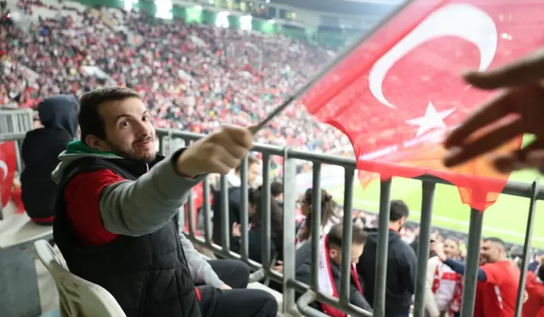 Milli Takım Kampta, Yıldız İsimler Sahada Yok 6 türkiye milli maç (3)