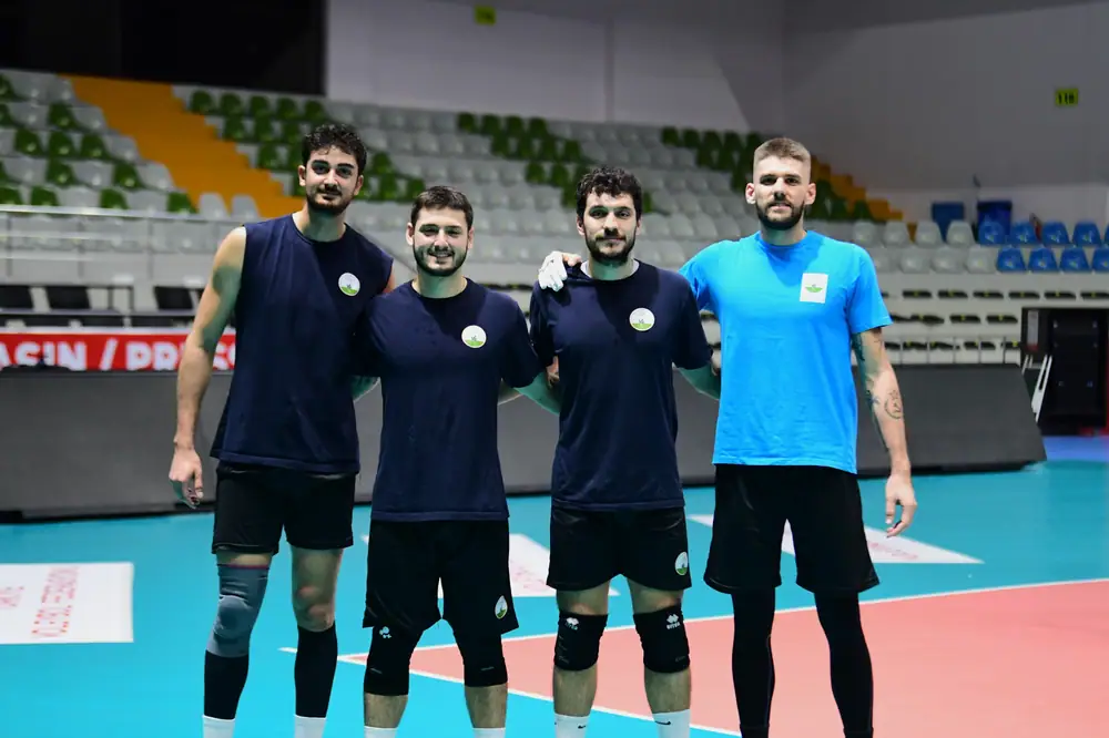 Osmangazi Belediyespor Yücelen Anamur Spor Maçına Hazırlanıyor 1 Osmangazi Belediyespor Yücelen Anamur Spor Maçına Hazırlanıyor 1