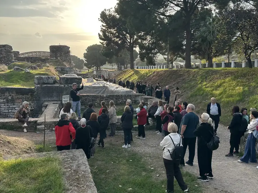 Kula-Salihli'de 4. Ulusal Jeopark Forumu Gerçekleştirildi 1 Kula-Salihli'de 4. Ulusal Jeopark Forumu Gerçekleştirildi 1
