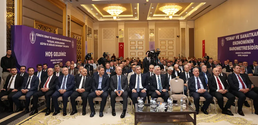 TESK Toplantısında Esnafa Müjde: Kredi Faizleri Düşecek 1 TESK Toplantısında Esnafa Müjde: Kredi Faizleri Düşecek 1