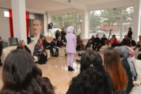 KAHRAMANKAZAN'DA KADIN HAKLARI KONUŞULDU (2)