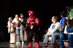 'Miras Değil Mübarek' Tiyatro (3)