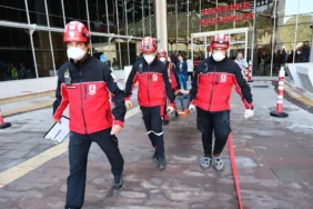 bodrum_belediyesi_BAK’tan_hastanede_deprem_yangin_ve_tahliye_tatbikati (6)