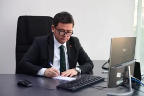 Çağrı Merkezi (4)