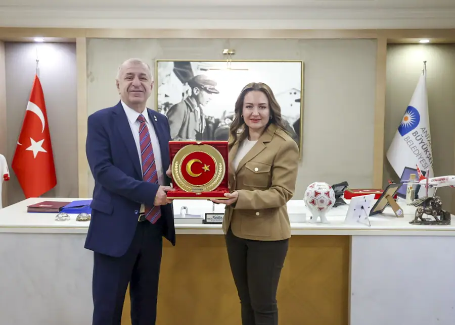 Zafer Partisi Lideri Özdağ: "İnşallah Türkiye Erken Yerel Seçime Gidecek" 1