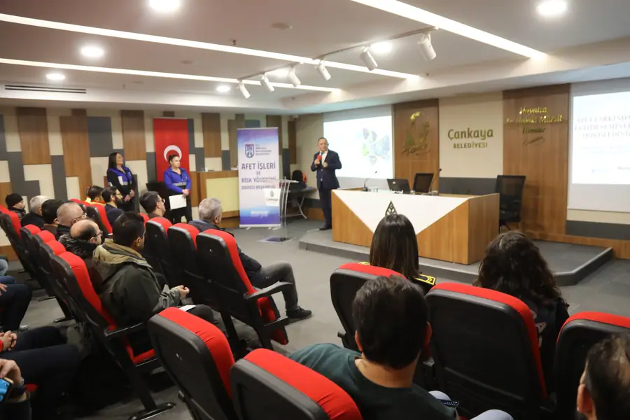 Çankaya Belediyesi Personeline Afet Eğitimi 1 Çankaya Belediyesi Personeline Afet Eğitimi 1