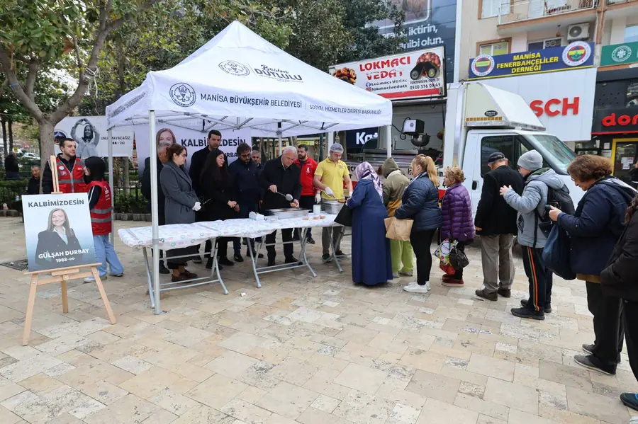 Manisa'da Gülşah Durbay için 17 ilçede lokma hayrı 1 Manisa'da Gülşah Durbay için 17 ilçede lokma hayrı 1