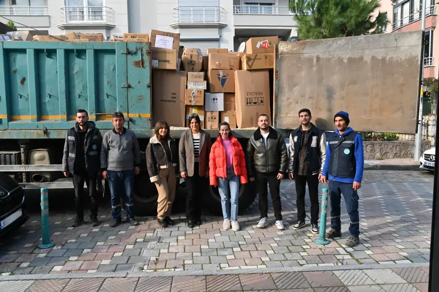 Manisa'da 15 Ton Atık İlaç İmha Edildi 1 Manisa'da 15 Ton Atık İlaç İmha Edildi 1