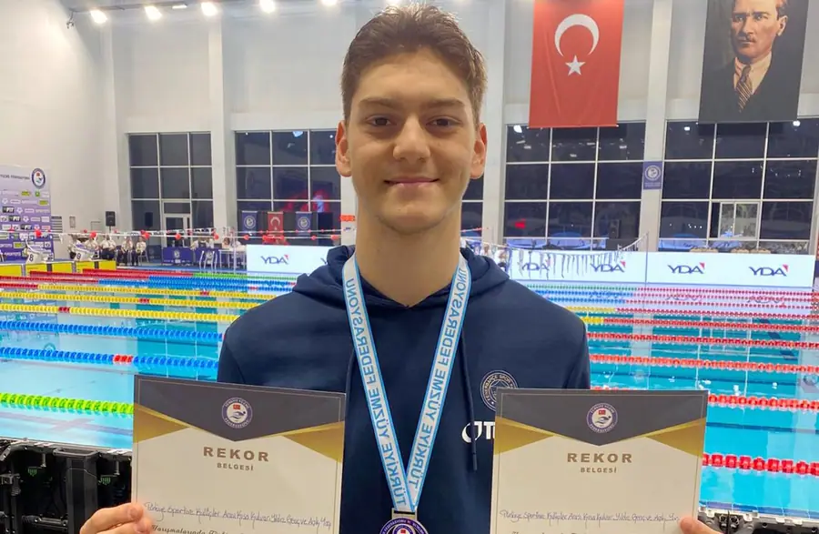 Fenerbahçeli Yüzücülerden Antalya'da Rekor Üstüne Rekor 1