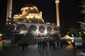 REGAİP KANDİLİ’NDE LOKMA İKRAM EDİLDİ (2)